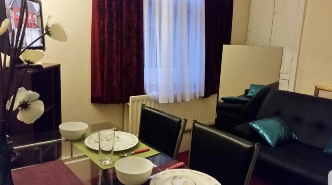 Cozy Haven Grafton Hotel Bedford Ngoại thất bức ảnh